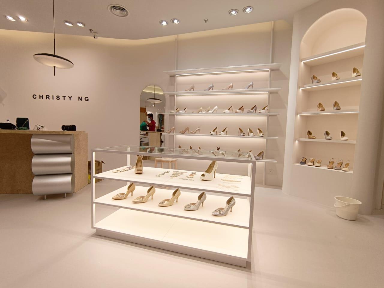 Showroom Signature Tile